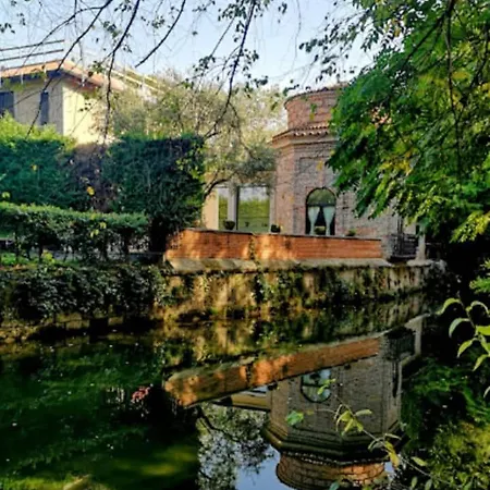 Homestay szállás Stanza Matrimoniale Comoda, A 5 Minuti A Piedi Dalla Metro, Perfetta Per Muoversi A